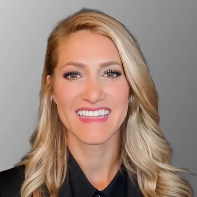 Michelle - headshot